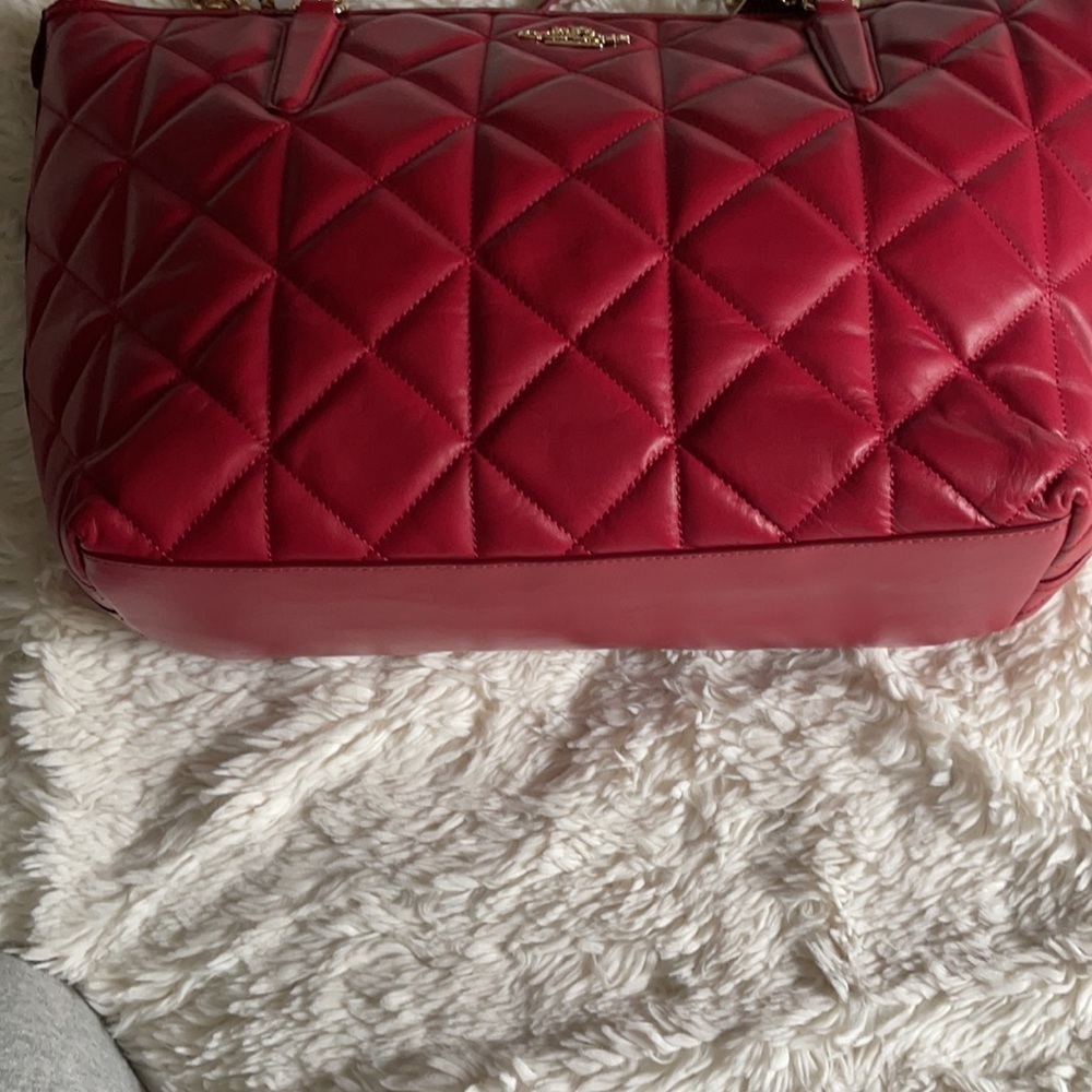 ❤️- NWT Coach Ava Chain Tote Carryall Red Quilted Leather Large Shoulder… - Picture 15 of 16